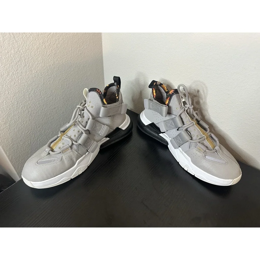 Size 11.5 - Nike Air Force Edge 270 Gel Grey Shoes Sneakers Mens
